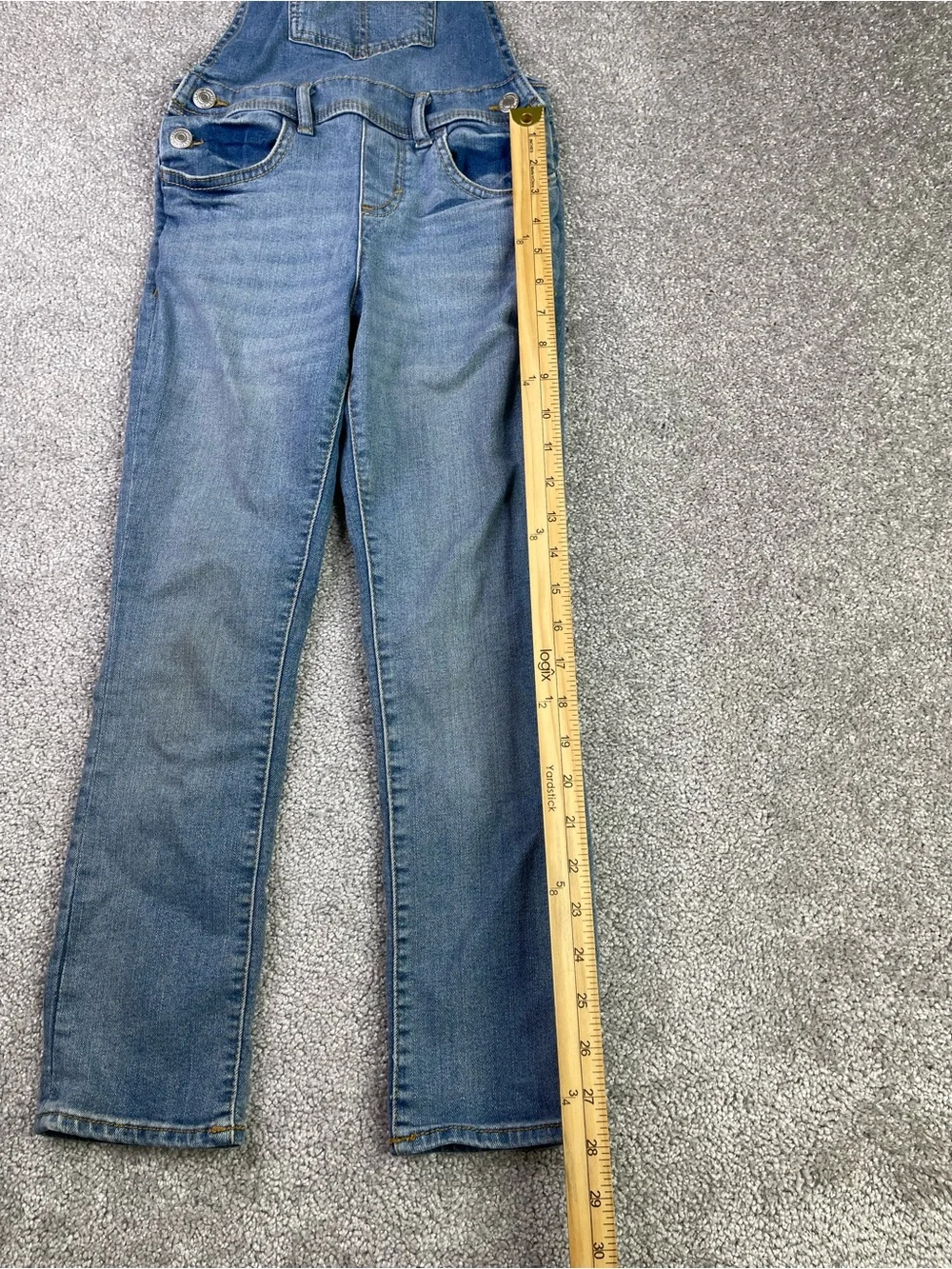 Levi’s Overalls Girl’s 4/5 Blue Skinny Leg Adjustable Straps Denim